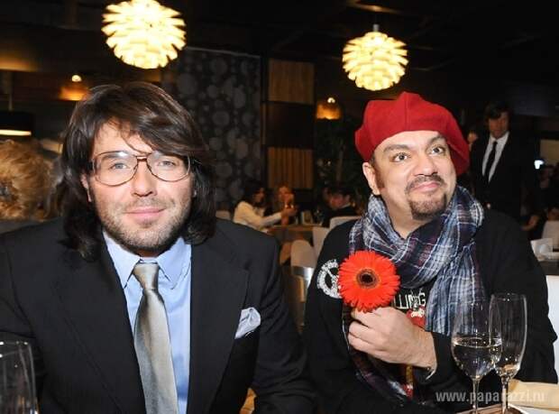 http://www.paparazzi.ru/upload/wysiwyg_files/img/1373606016.jpg