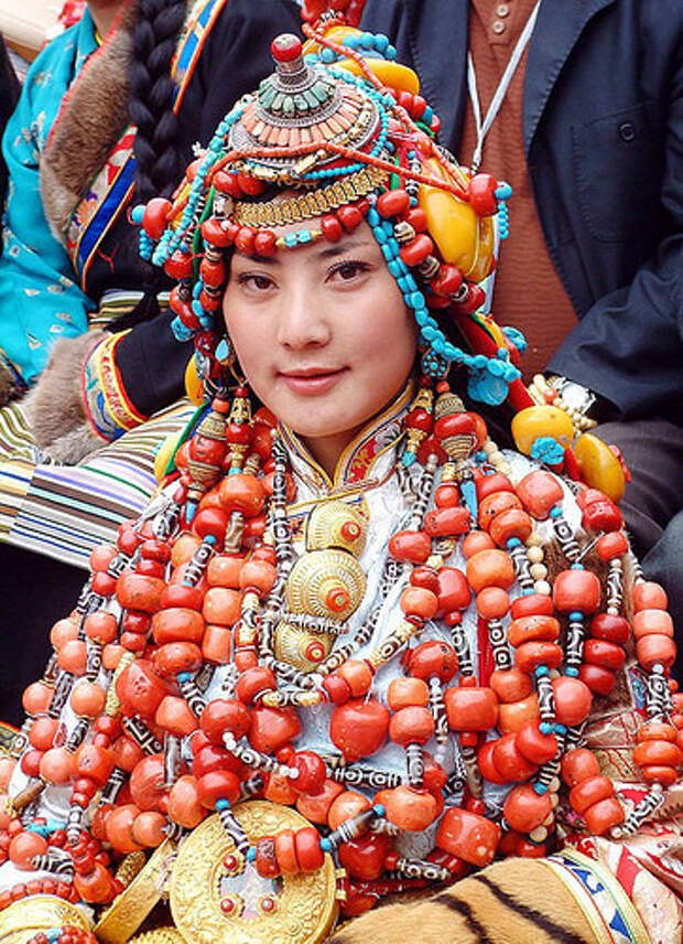 Тибетский костюм
