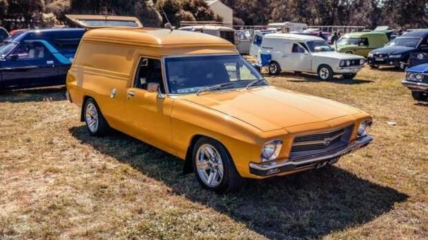 Holden Sandman и Ford XB Surferoo - легковые фургоны для австралийцев