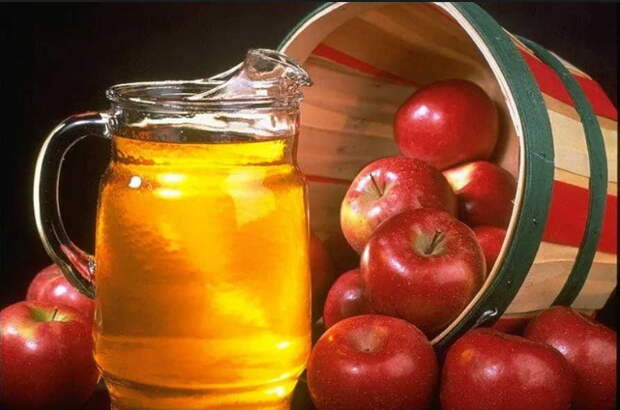 Яблочный уксус от сильной усталости, головных болей и против морщин - рецепты Болотова и Джарвиса