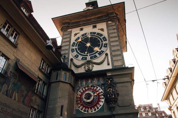 Часовая башня Цитглогге (Zytglogge)