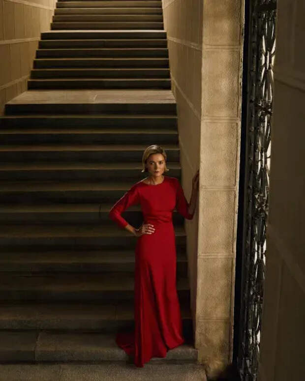 Надежда Михалкова для Ololol