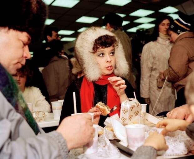 Первый McDonald’s в Москве, 1992 г.