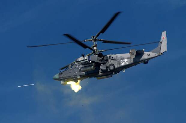Вертолет Ка-52 «Аллигатор» увернулся от ракеты ВСУ