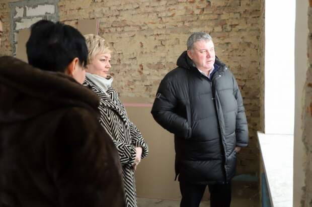 Беспалов проинспектировал капремонт детского сада на улице Шевченко в Туле