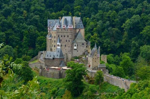 Самые знаменитые замки Германии (6)