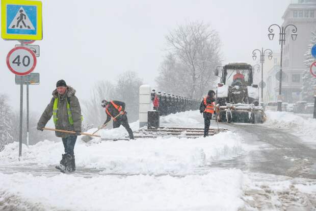 Сугробы в Нижнем Новгороде выросли на 27 см в апреле