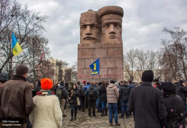 Новости Украины: изгнание Савченко, смертельный праздник, День вандала в Киеве