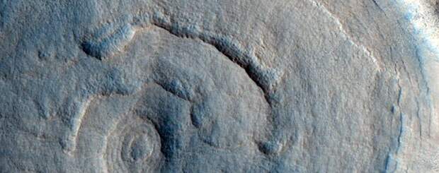 NASA опубликовало новые захватывающие снимки Марса, и вот — лучшие из них
