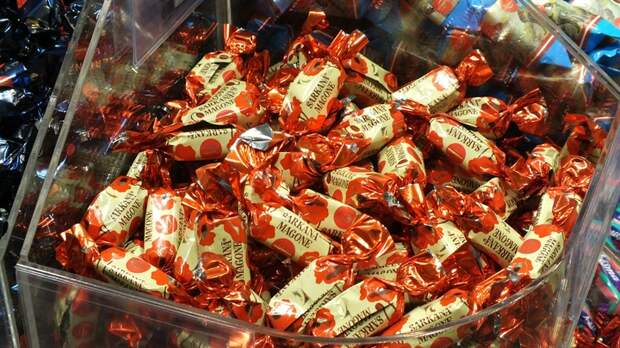 Пусть себе засунут: Челябинке с диабетом перед выборами передали конфеты от Единой России