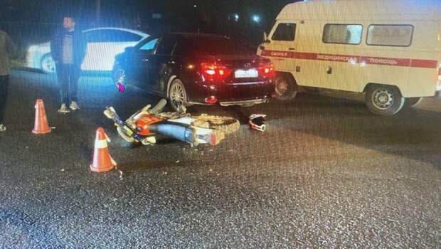 Мотоциклист пострадал после столкновения с автомобилем в Уссурийске