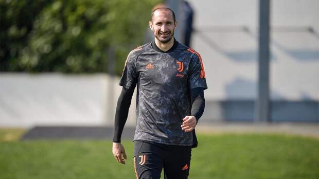 Кьеллини: «Система VAR должна измениться. Недопустимо, чтобы столько ошибок повторялось в таких важных матчах»