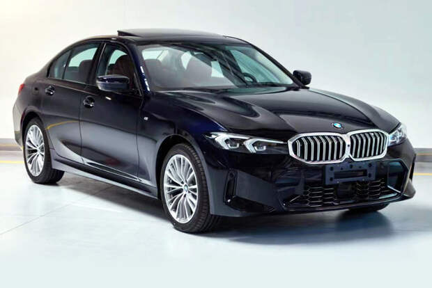 В Сети опубликовали фото обновленного седана BMW 3-Series