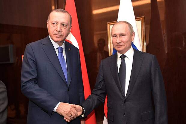 Financial Times: На Западе обеспокоены углублением сотрудничества РФ и Турции
