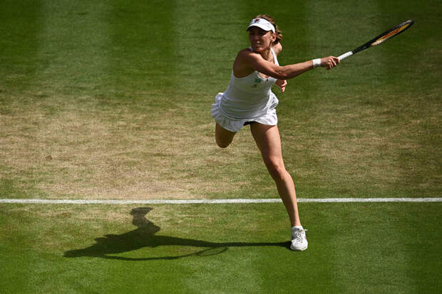 Александрова вышла в полуфинал турнира WTA 500 в Абу-Даби