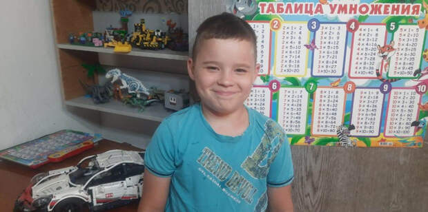 Девятилетнему Жоре нужна помощь: необходимы сверхмощные слуховые аппараты