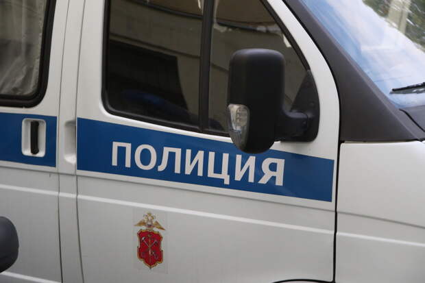 В Екатеринбурге задержан вандал, который обливал краской машины с символами V и Z