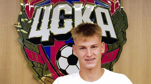 ЦСКА отдал Пополитова в аренду «Чайке»