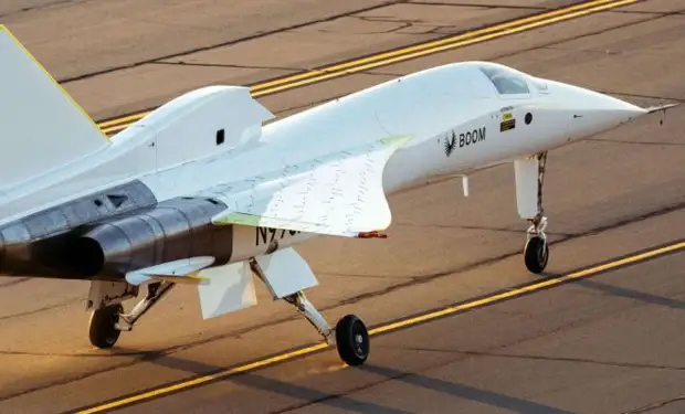 ����: Boom Supersonic