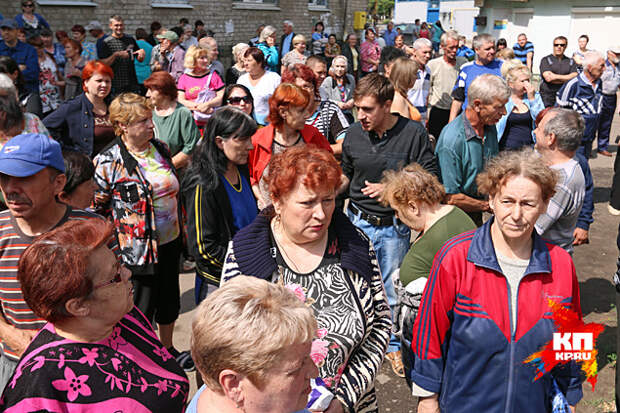 Стихийный митинг жителей Славянска не оправдал ожиданий хунты