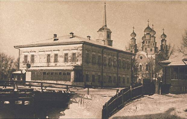 Более 400 лет назад на территории современного микрорайона Верхние Муллы в Перми существовало поселение с одноименным названием