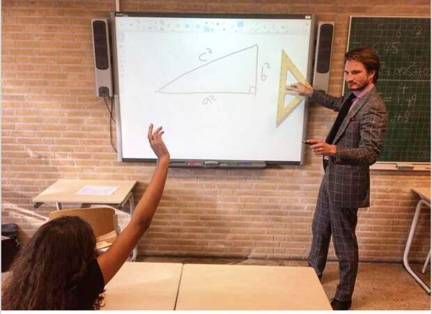 Захотелось поучиться: преподаватель математики, который должен работать моделью