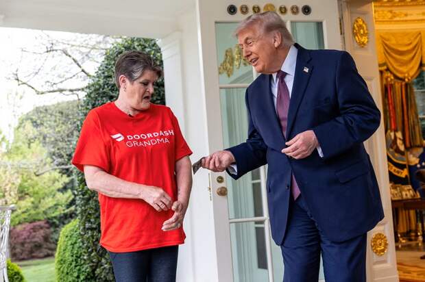 Юмор у Трампа такой, юмор