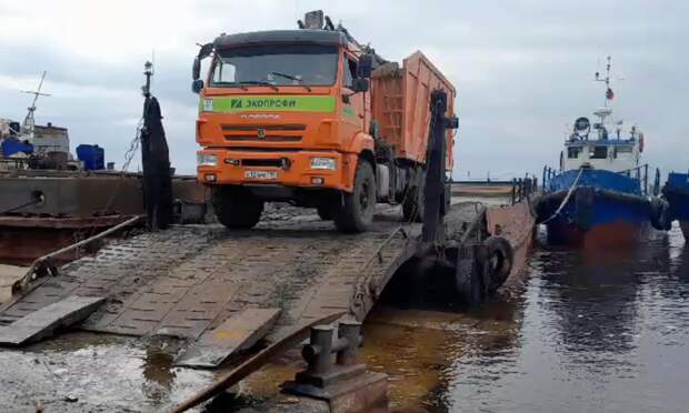 «ЭкоИнтегратор» начал вывозить отходы с островов Архангельска с первыми паромами