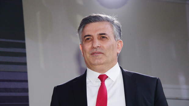 Они решили мне отомстить: Адвокат Ефремова рассказал о личных проблемах
