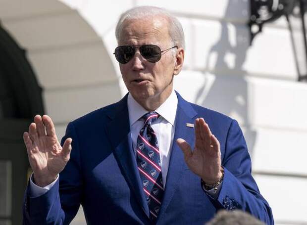 Байден сообщил, что обеспокоен решением властей РФ по размещению тактического ядерного оружия в Белоруссии