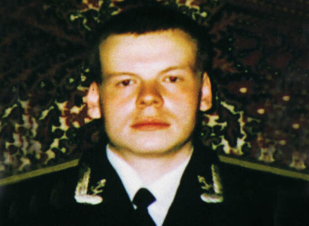 «…Отчаиваться не надо!» Записка погибшего подводника «Курска» жене стала посланием всей России