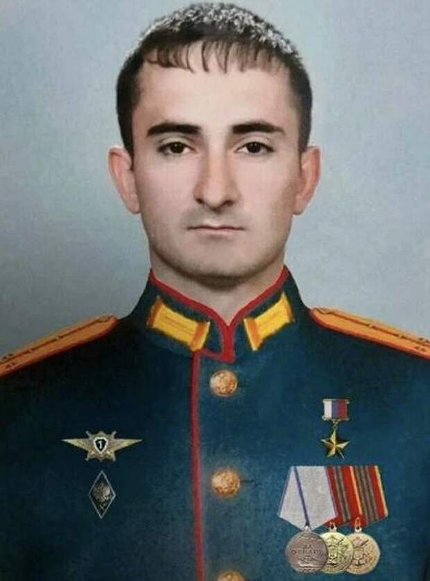Капитан Исрафил Магомедов лично уничтожил 17 танков и погиб как доблестный воин