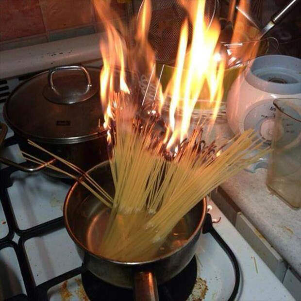 8 смешных фото эпичных провалов на кухне, которые были у каждой хозяйки