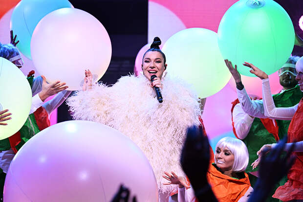 43-летняя певица Елка тайно вышла замуж