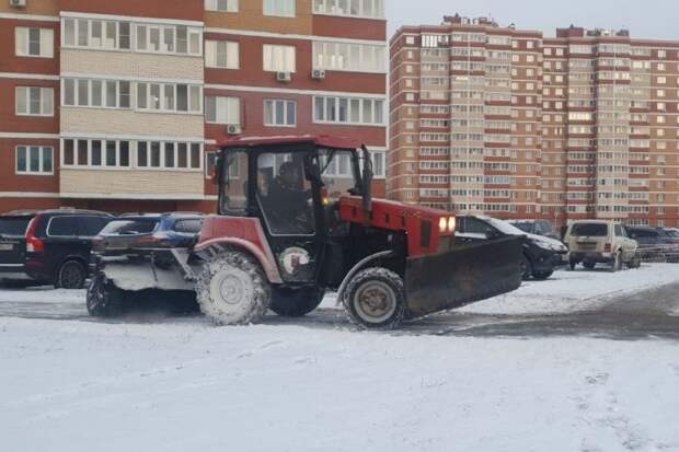 За выходные с тульских улиц вывезли 150 кубометров снега