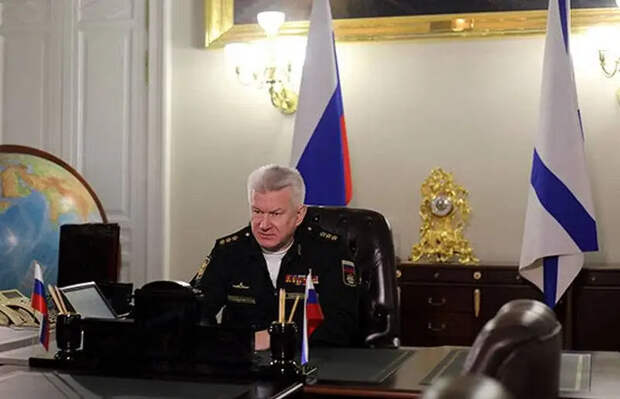 Источник: Экс-главком ВМФ РФ Николай Евменов назначен на должность начальника Военно-морской академии