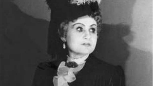 Артистлар көнендә актриса Рәшидә Җиһаншина истәлегенә мемориаль такта ачыла