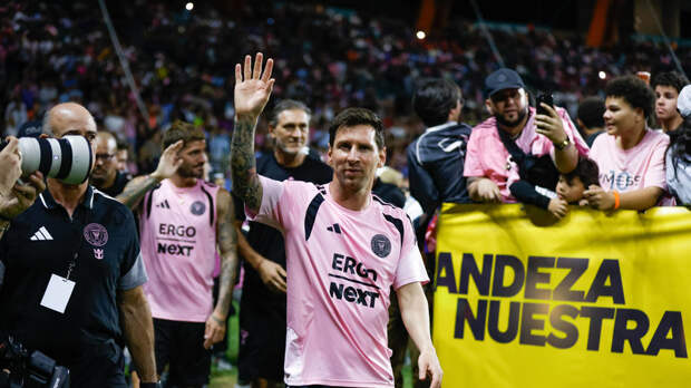 Трамп: мой сын большой фанат Месси и джентльмена по имени Роналду — двух великих спортсменов