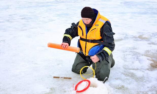 На реке Пинеге провели ледовзрывные работы