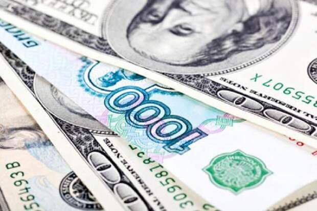 Эксперты предупреждают: грядет неминуемая девальвация рубля