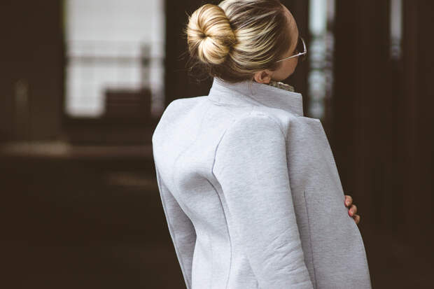 Olga choi fashion blogger myblondegal South Korea smart casual elegant Sheinside gold sequin dress gray Oasap neoprene coat Rebecca Minkoff bag Lulu's over-knee boots ZeroUV cateye retro sunglasses-06885