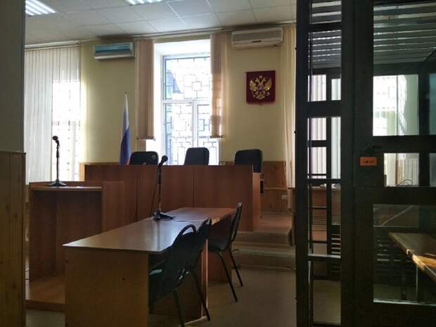 В Кузбассе осудили цыганку, укравшую драгоценности у пенсионерки