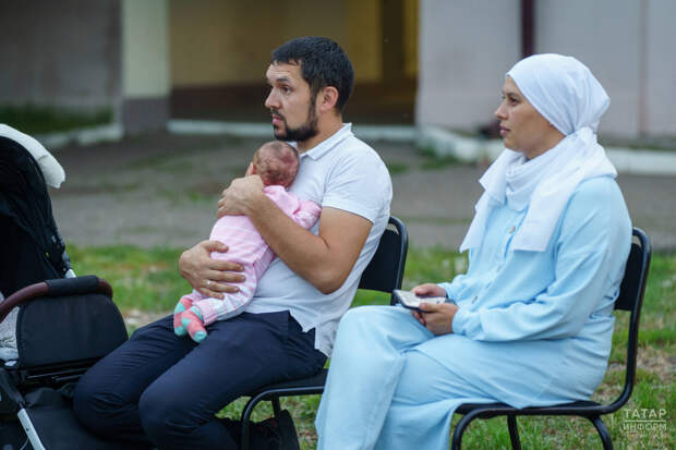 ЗАГС РТ назвал активный возраст материнства и отцовства в Татарстане