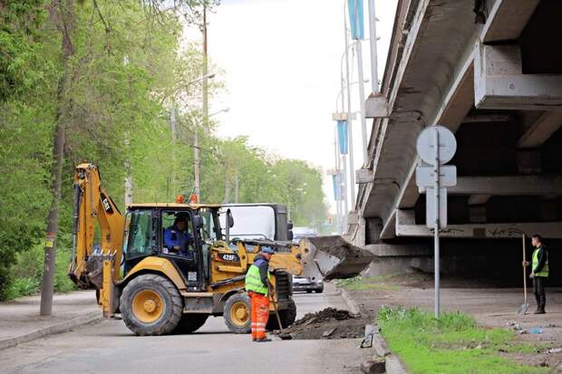 Продолжаются работы по ремонту Зубчаниновского шоссе в Самаре