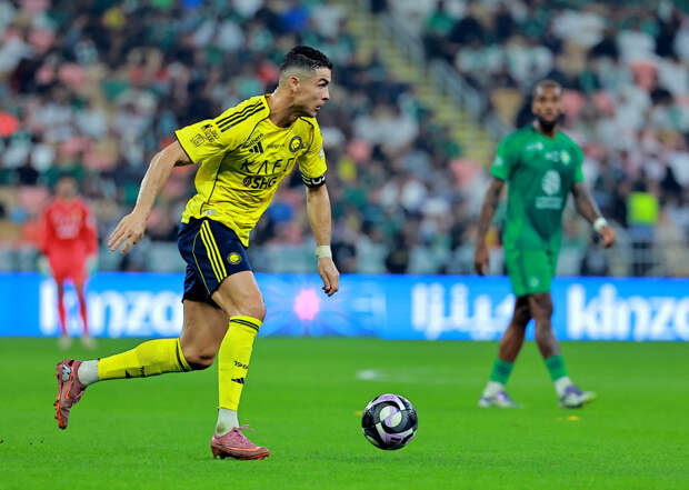 Стали известны самые высокооплачиваемые спортсмены 2025 года