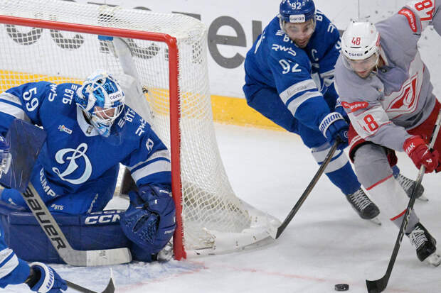 "Спартак" обыграл "Динамо" в матче КХЛ