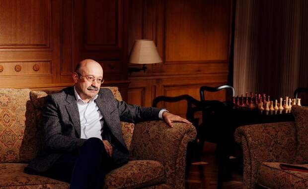 Задорнов считает Россию косвенным бенефициаром тарифного передела в США