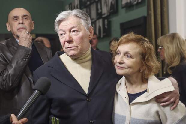 Збруев вдохновил публику своими “царапками” в “Ленкоме”