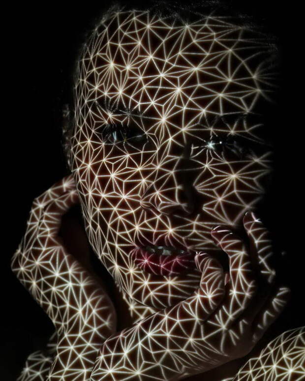 Женское тело и свет: фотографии Dani Olivier Женское тело и свет: фотографии Dani Olivier