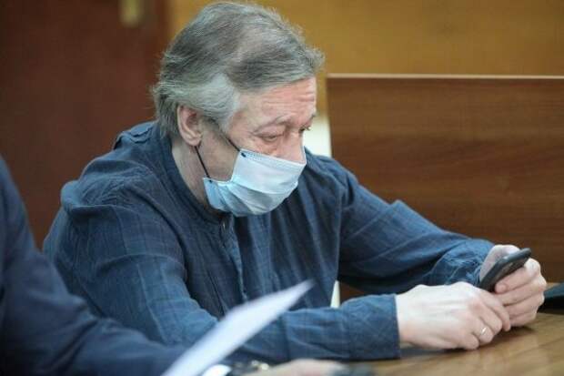 Михаил Ефремов на суде по делу о ДТП Михаил Ефремов на суде по делу о ДТП